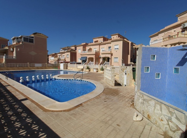 Revente - Villa - Playa Flamenca - pueblo caballero