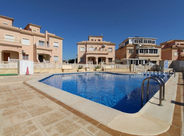 Revente - Villa - Playa Flamenca - pueblo caballero