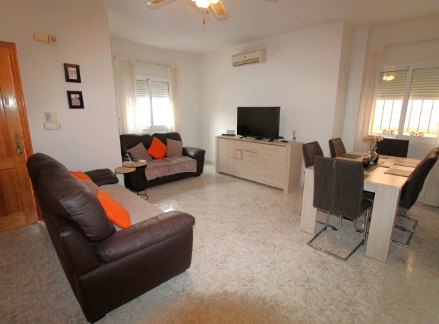 Revente - Villa - Playa Flamenca - pueblo caballero