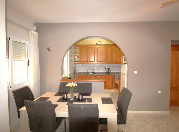 Revente - Villa - Playa Flamenca - pueblo caballero