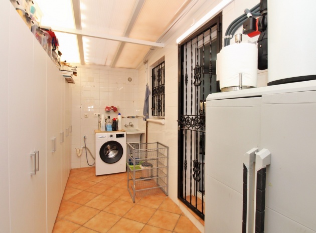 Resale - Villa - Villamartin - Los Dolses