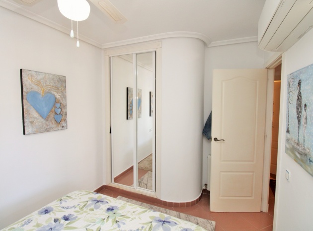 Resale - Villa - Villamartin - Los Dolses