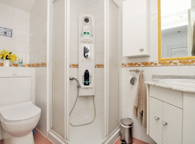 Resale - Villa - Villamartin - Los Dolses