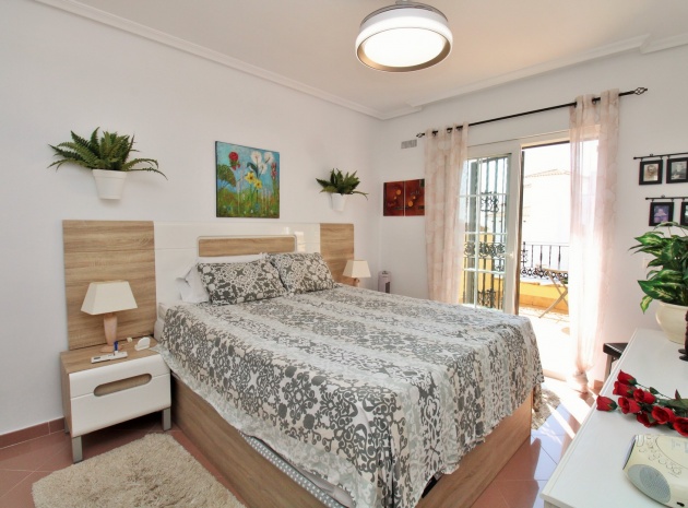 Resale - Villa - Villamartin - Los Dolses