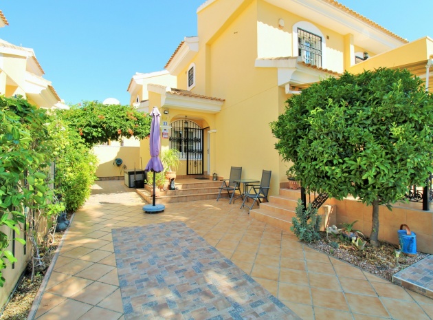 Resale - Villa - Villamartin - Los Dolses