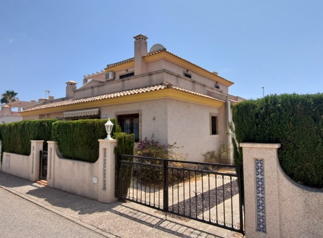 Revente - Villa - Villamartin