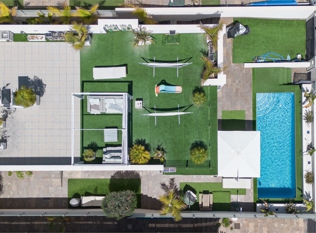 Resale - Villa - Villamartin