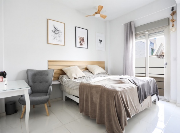 Resale - Villa - Villamartin