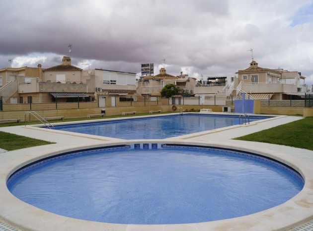 Resale - Villa - Torrevieja - res aquapark