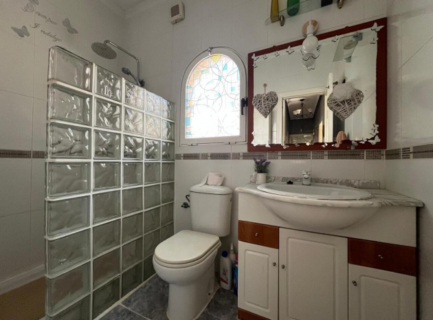 Återförsäljning - Villa - Algorfa