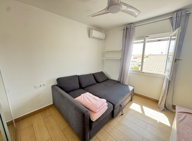 Återförsäljning - Villa - La Florida  - La Florida