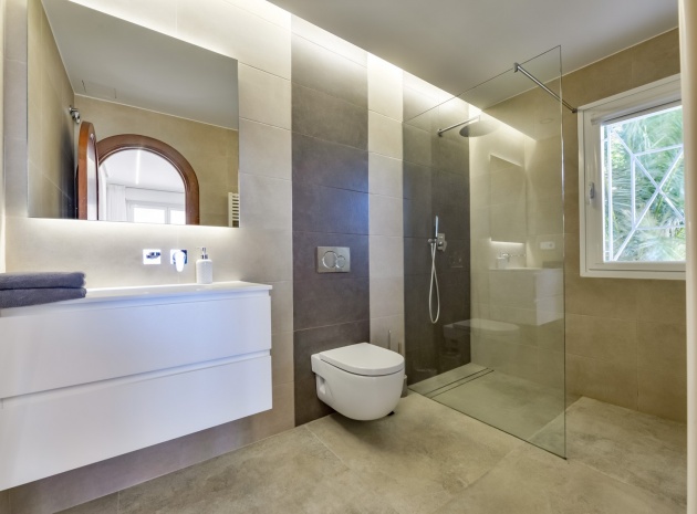 Wederverkoop - Villa - Altea