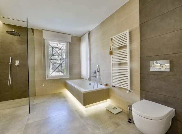 Wederverkoop - Villa - Altea