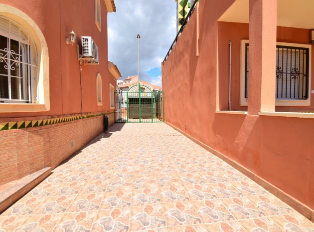 Revente - Villa - Playa Flamenca - villas san luis