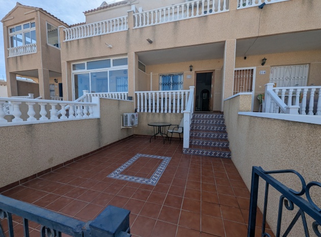 Wiederverkauf - Stadthaus - Punta Prima - La Cinuelica