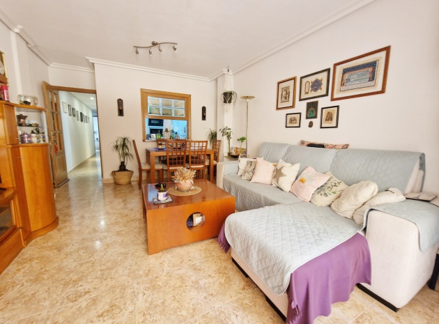 Resale - Apartment - Guardamar del Segura