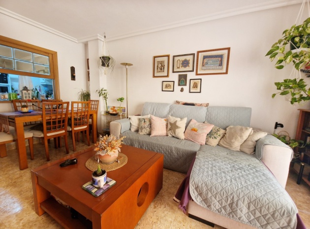 Resale - Apartment - Guardamar del Segura