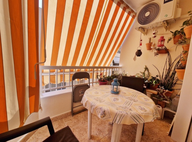 Resale - Apartment - Guardamar del Segura