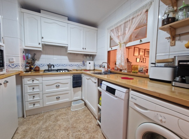 Resale - Apartment - Guardamar del Segura