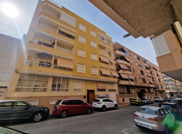Resale - Apartment - Guardamar del Segura