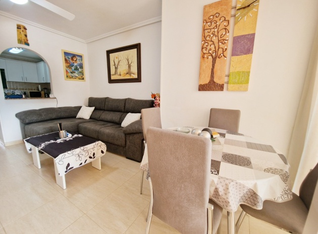 Wiederverkauf - Wohnung - Daya Nueva