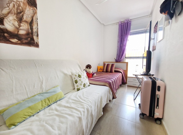 Wiederverkauf - Wohnung - Daya Nueva