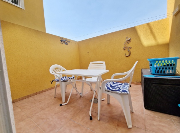 Wiederverkauf - Wohnung - Daya Nueva