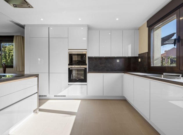 Nieuw gebouw - Villa - Estepona - Azata Golf Estepona Oeste