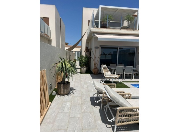 Resale - Villa - Daya Vieja