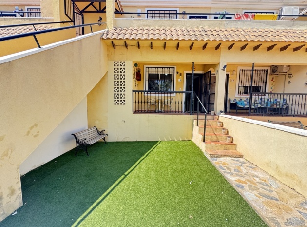 Återförsäljning - Lägenhet - Villamartin - lomas del golf