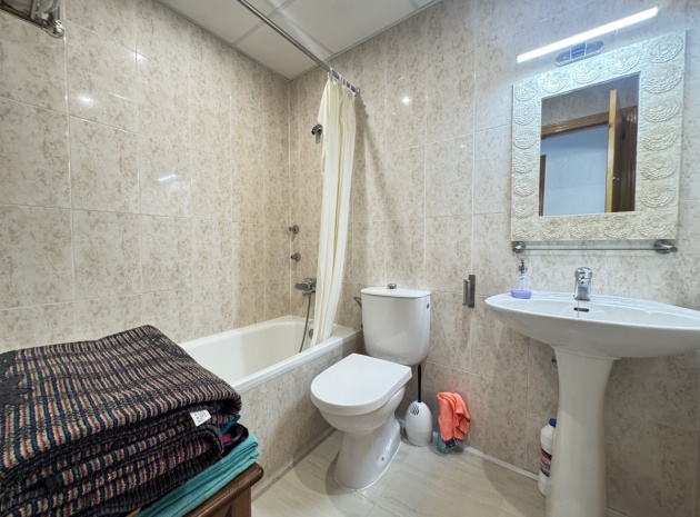 Återförsäljning - Lägenhet - Villamartin - lomas del golf