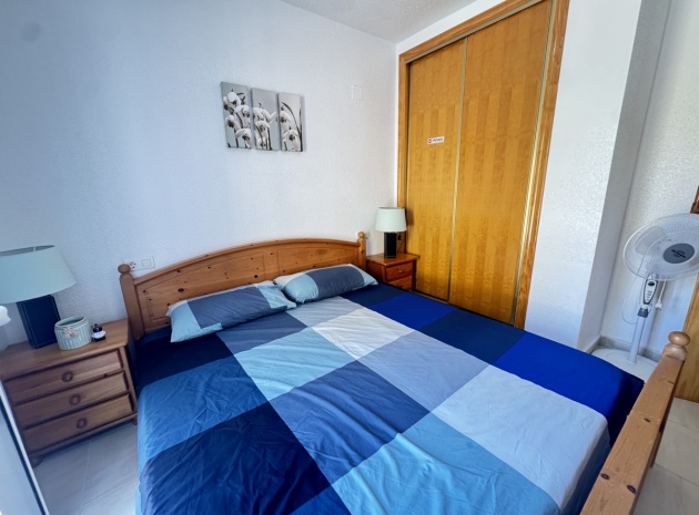 Återförsäljning - Lägenhet - Villamartin - lomas del golf