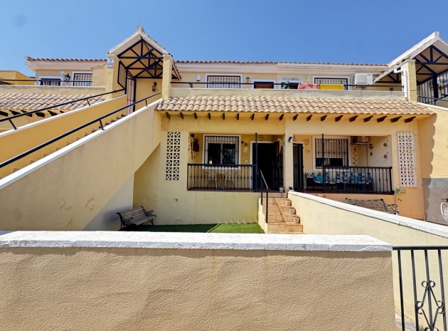 Återförsäljning - Lägenhet - Villamartin - lomas del golf