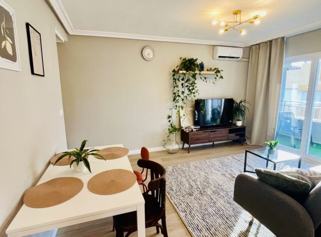 Wederverkoop - Appartement - Torrevieja - Beachside Torrevieja