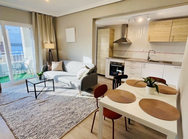 Wederverkoop - Appartement - Torrevieja - Beachside Torrevieja