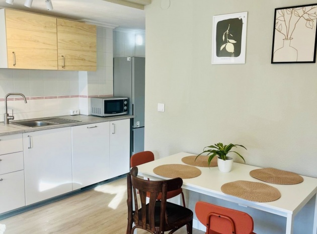 Wederverkoop - Appartement - Torrevieja - Beachside Torrevieja