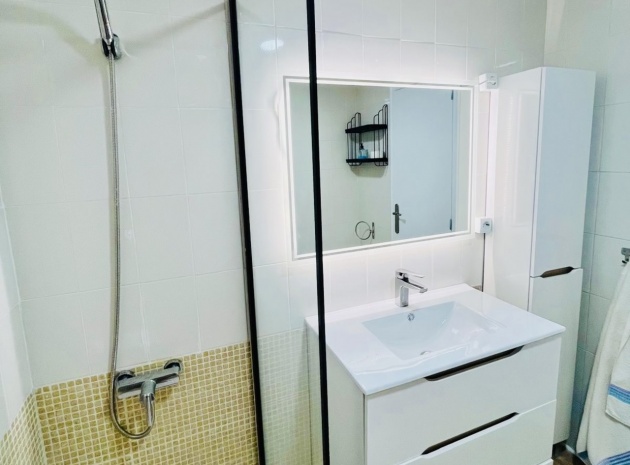 Wederverkoop - Appartement - Torrevieja - Beachside Torrevieja