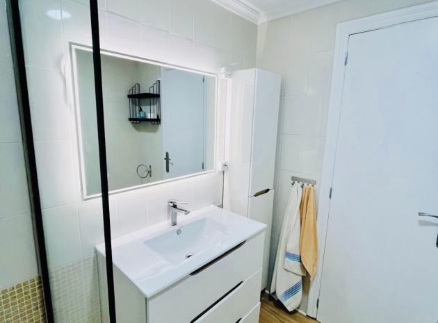 Wederverkoop - Appartement - Torrevieja - Beachside Torrevieja