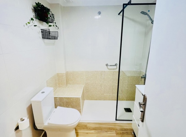 Wederverkoop - Appartement - Torrevieja - Beachside Torrevieja