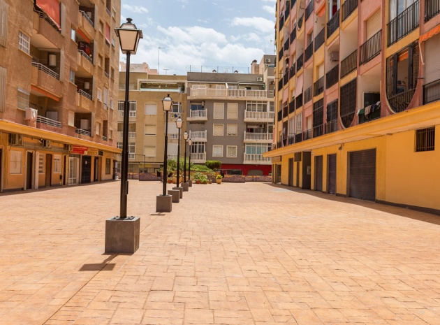 Wiederverkauf - Wohnung - Torrevieja - Beachside Torrevieja