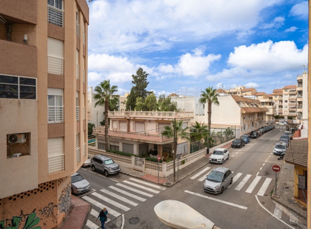 Wiederverkauf - Wohnung - Torrevieja - Beachside Torrevieja