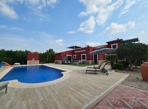 Resale - Villa - Orihuela - Los Desamparados