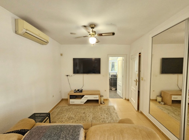 Resale - Villa - Orihuela - Los Desamparados