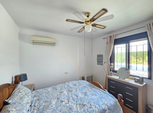 Resale - Villa - Orihuela - Los Desamparados