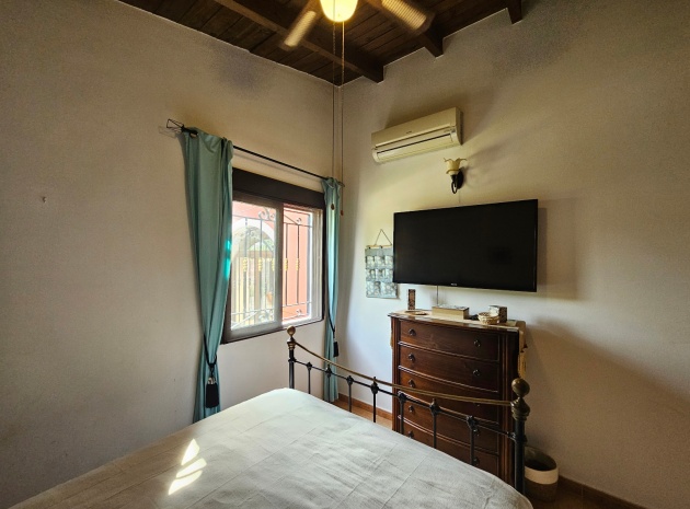 Resale - Villa - Orihuela - Los Desamparados