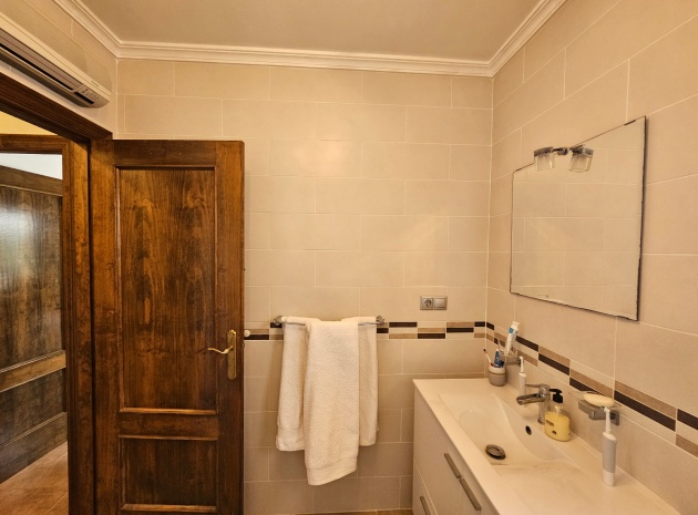 Resale - Villa - Orihuela - Los Desamparados