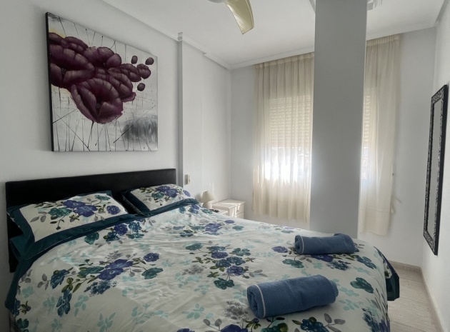 Revente - Appartement - Almoradi