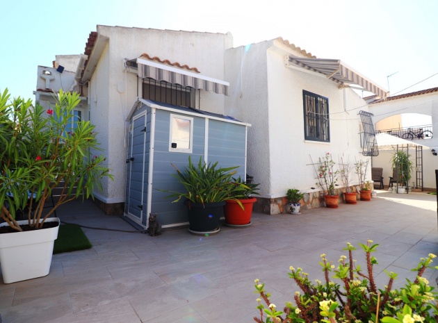 Återförsäljning - Villa - La Florida  - La Florida