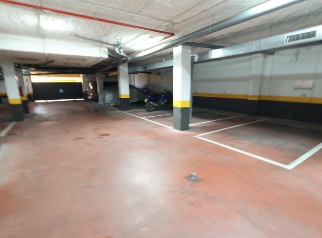 Återförsäljning - Lägenhet - Punta Prima - la entrada