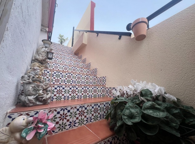 Resale - Apartment - Los Altos - dream hills